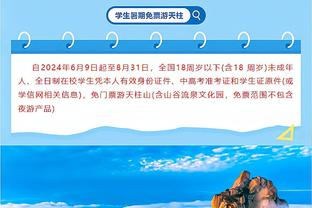 ?怀斯曼钉板大帽后离谱瞎传直接送给对手 然后篮下犯规6犯毕业